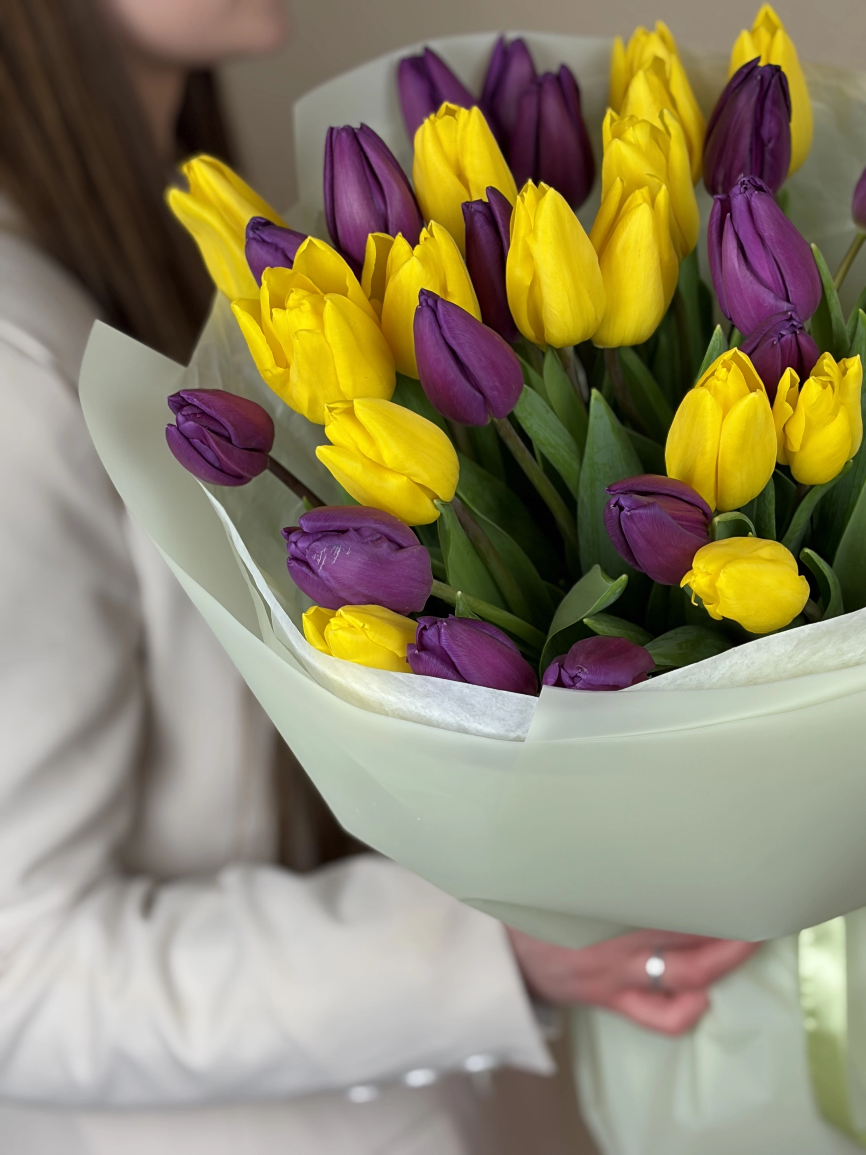 Картинка Букет из 35 тюльпанов "Королевское Танго"