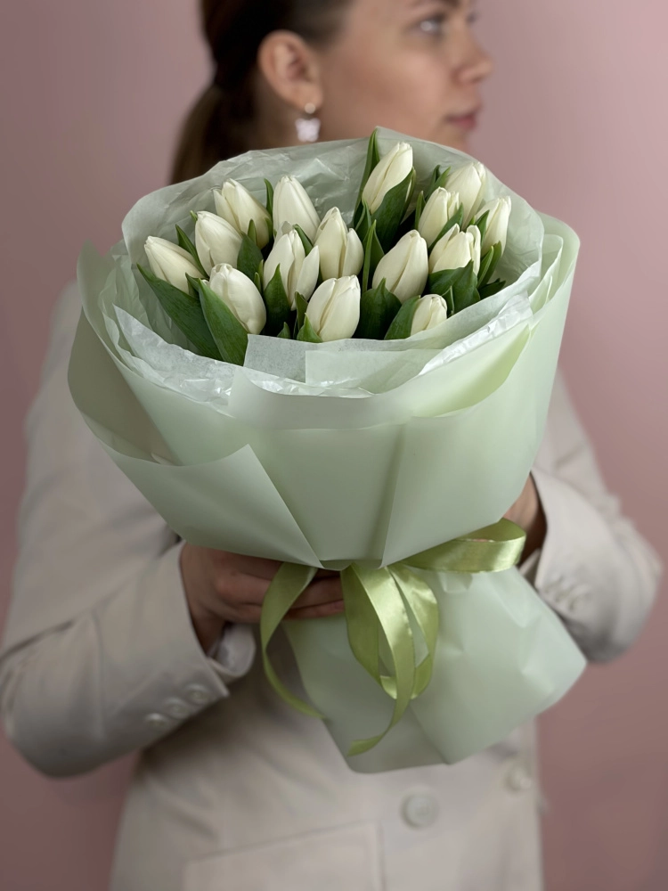  Букет из 15 тюльпанов "Дыхание Скандинавии"