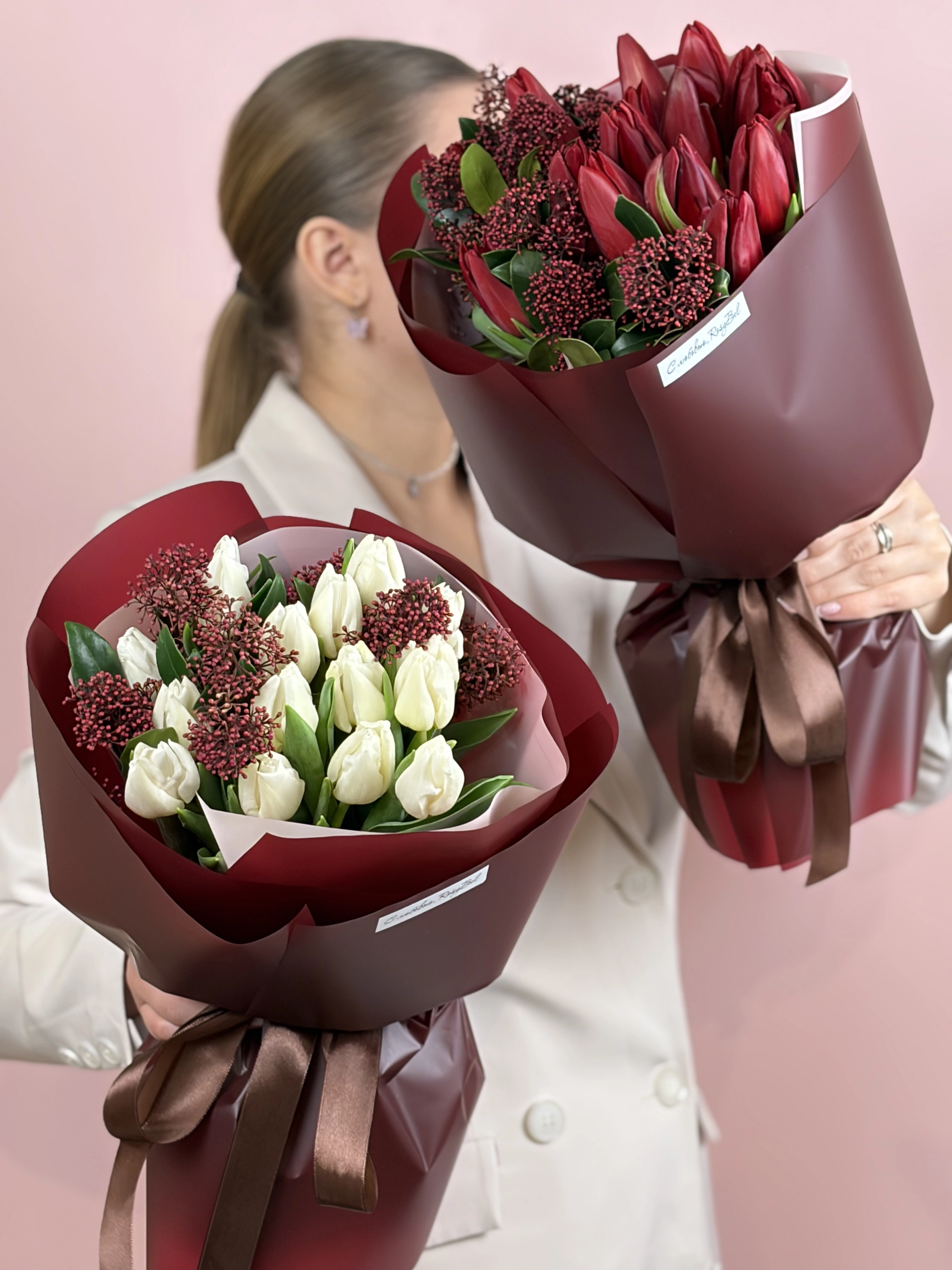 Картинка Букет из 15 тюльпанов "Глубокая Страсть"