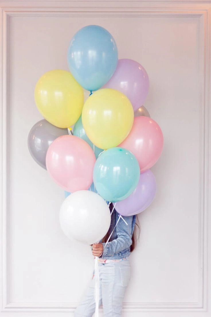 Картинка Связка из 15 латексных шаров "Лепестки" (+обработка)