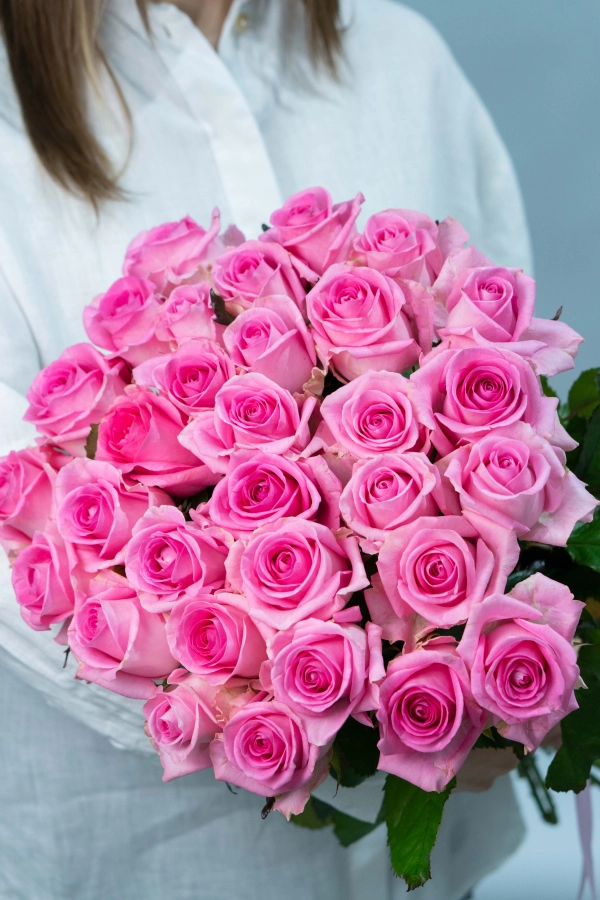 Картинка Букет из 31 розы сорта Ревивал 60 см