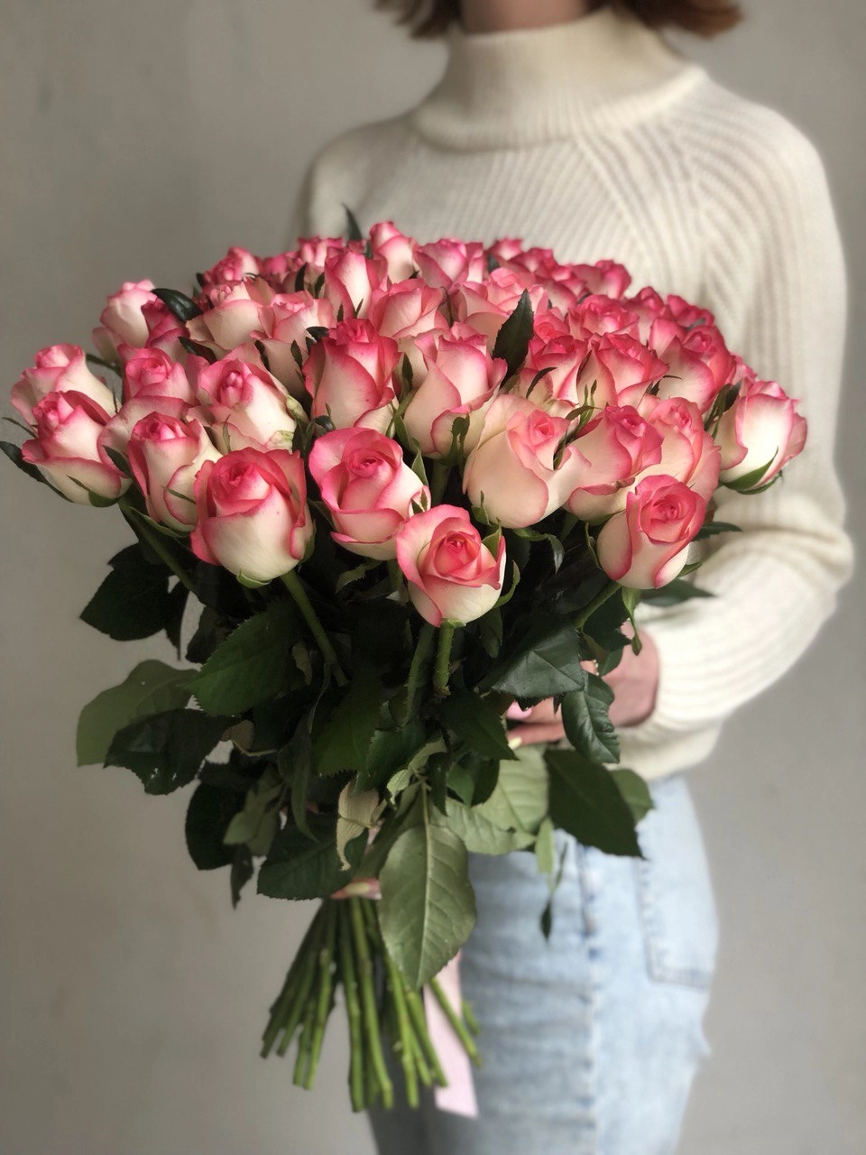 Картинка Букет из 35 роз сорта Джумилия 60 см