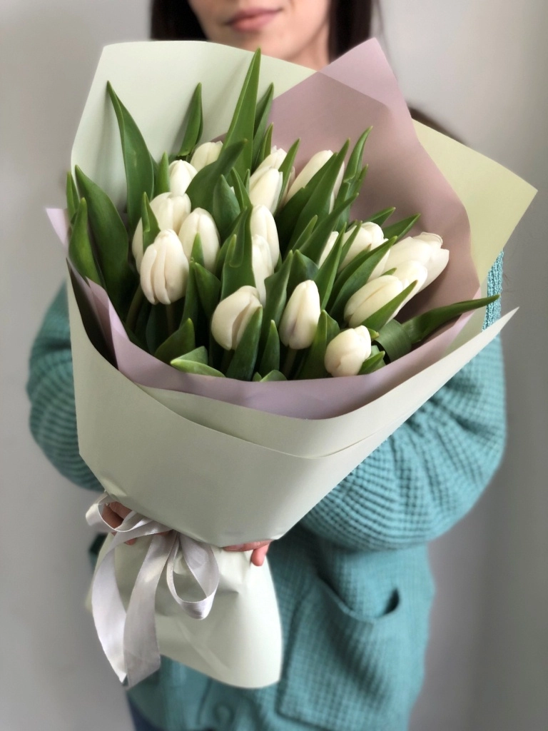 Картинка Букет из 21 белого тюльпана