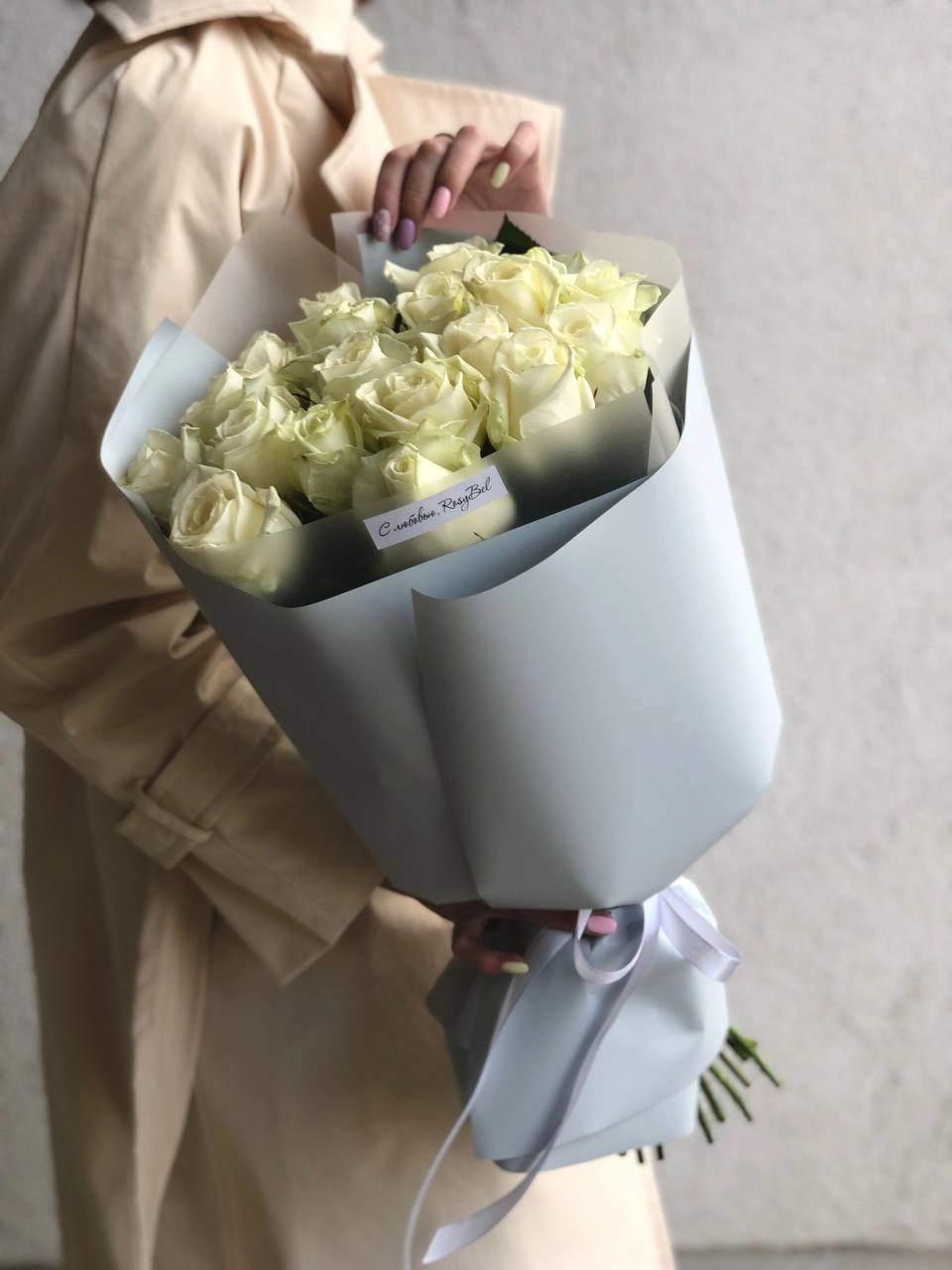 Картинка Букет "Аморе" из 17 роз 60 см