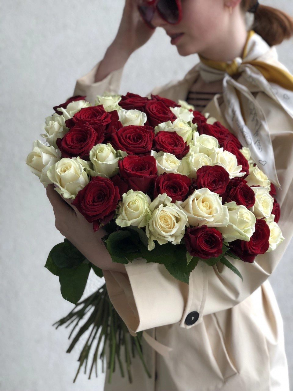 Картинка Букет из 51 розы "Дуо"  60 см