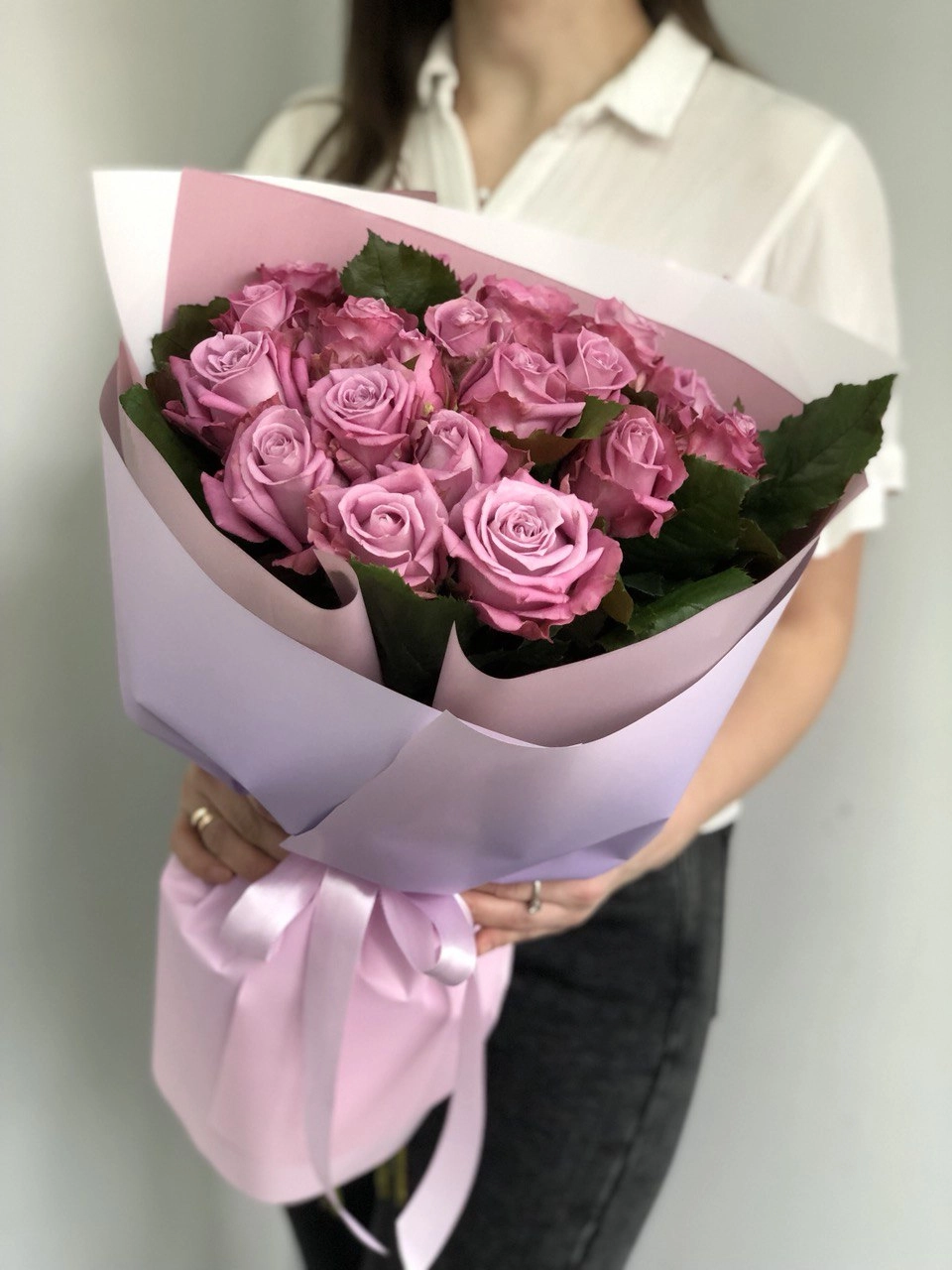 Картинка Букет из 17 роз "Мадам" 40 см