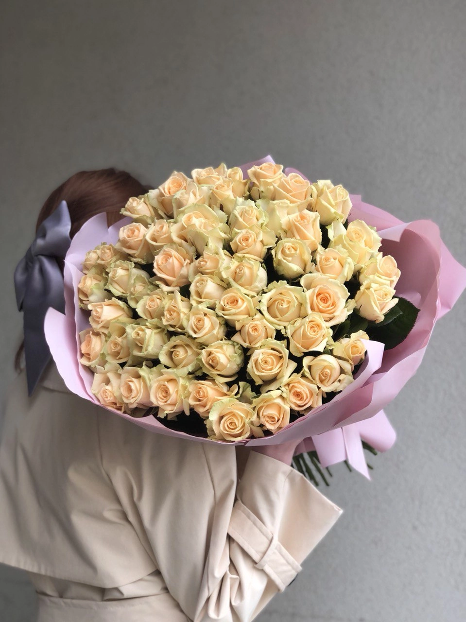 Картинка Букет из 51 розы Пич Аваланж 80 см