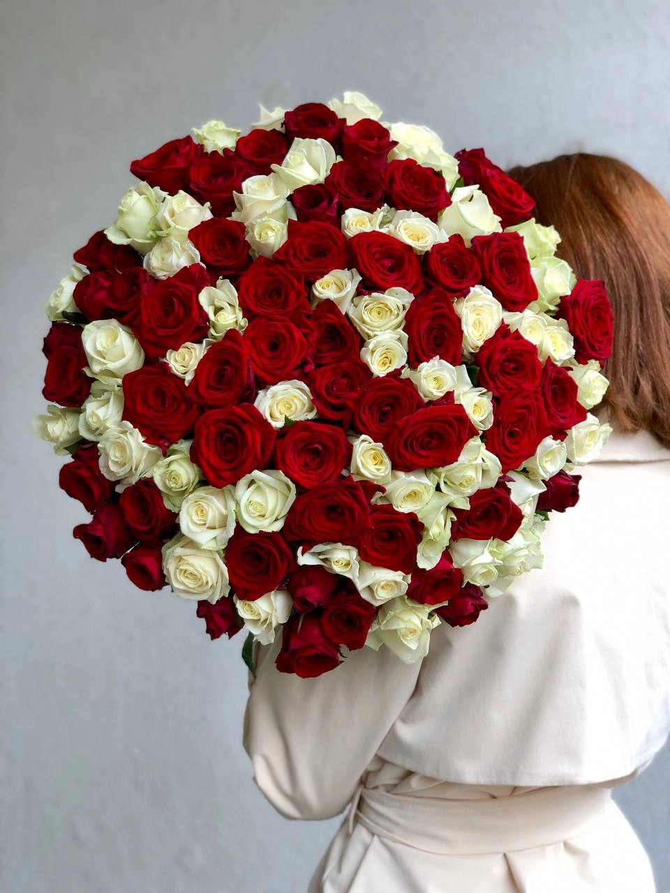 Картинка Букет из 101 розы "Два цвета" 70 см