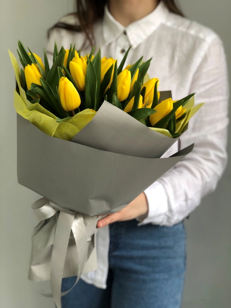 Картинка Букет из 23 тюльпанов "Весна"