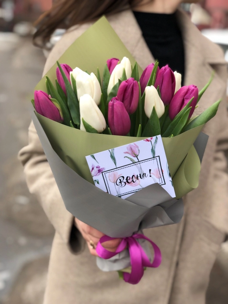 Картинка Букет микс из 15 тюльпанов