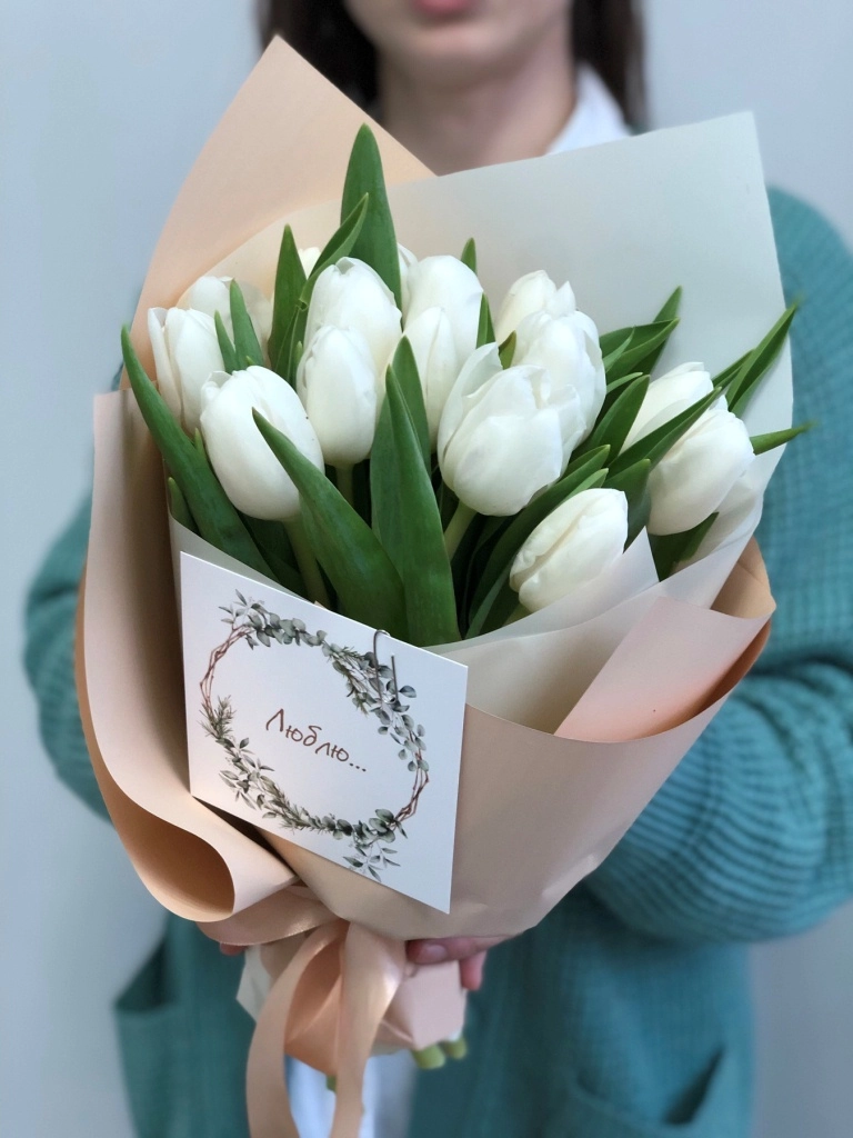 Букет из 15 тюльпанов "Антарктида"