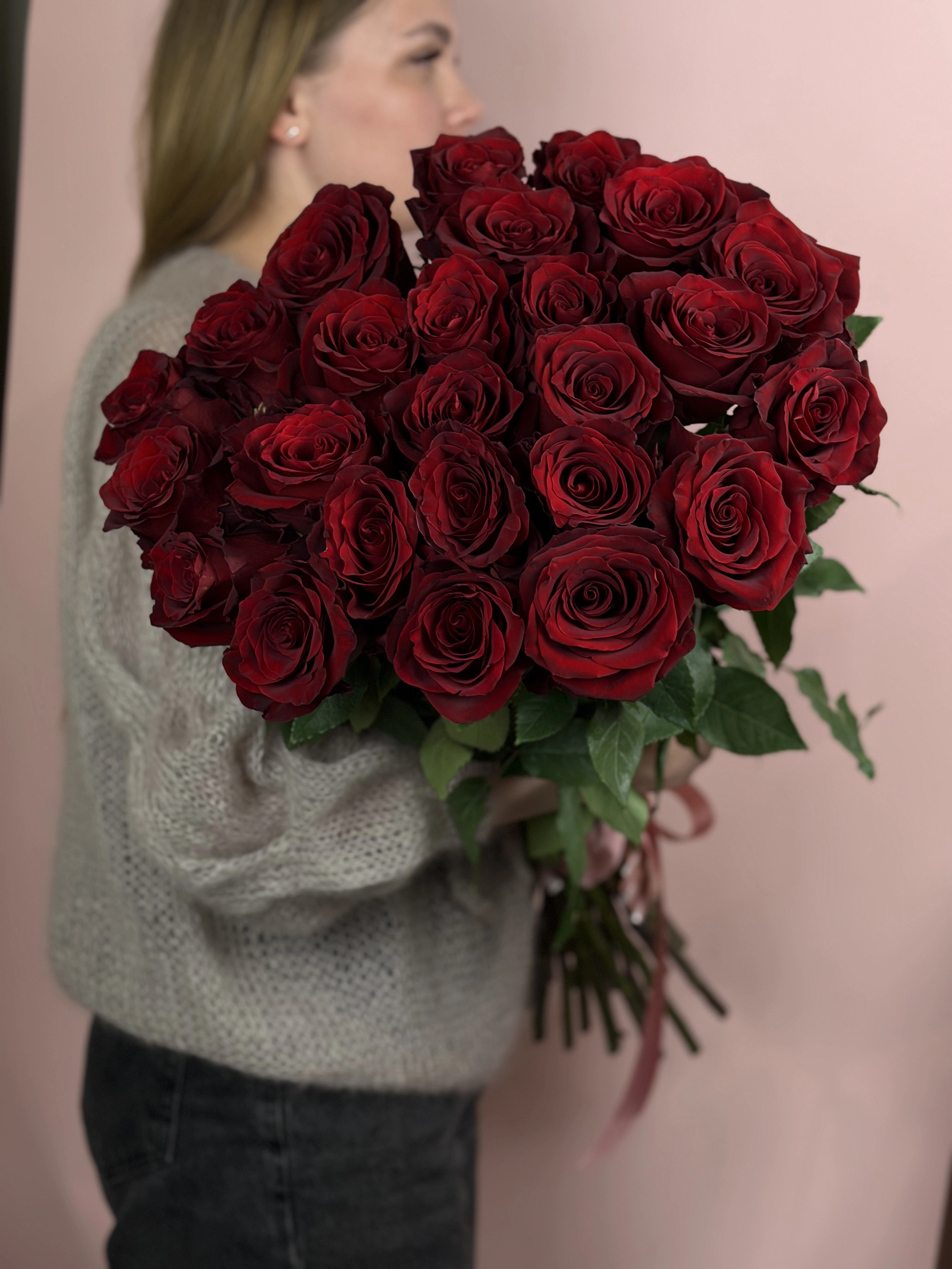 Картинка Букет из 25 роз Эксплорер 40см