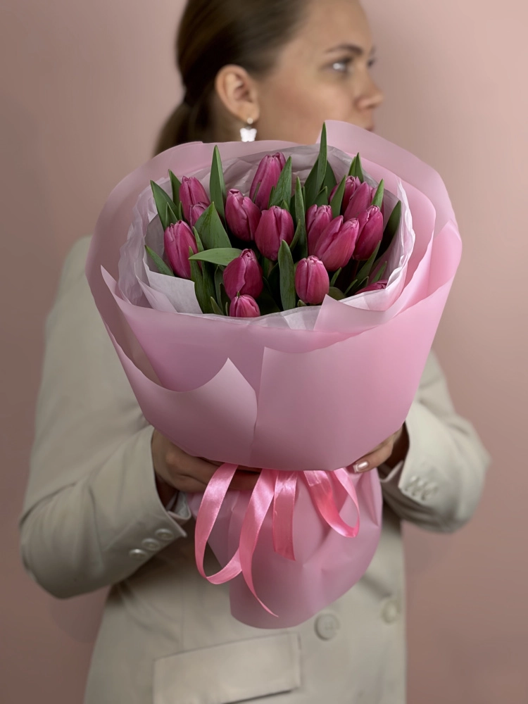 Картинка Букет из 15 тюльпанов " Нежный Рассвет"