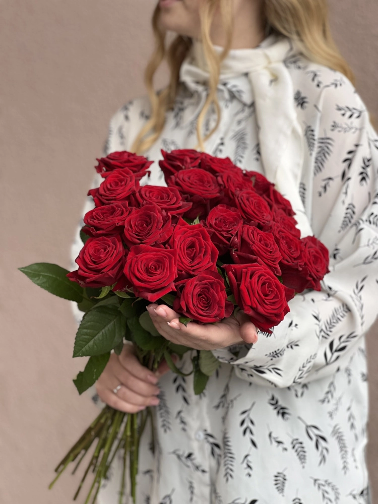 Букет "Наоми" из 21 розы