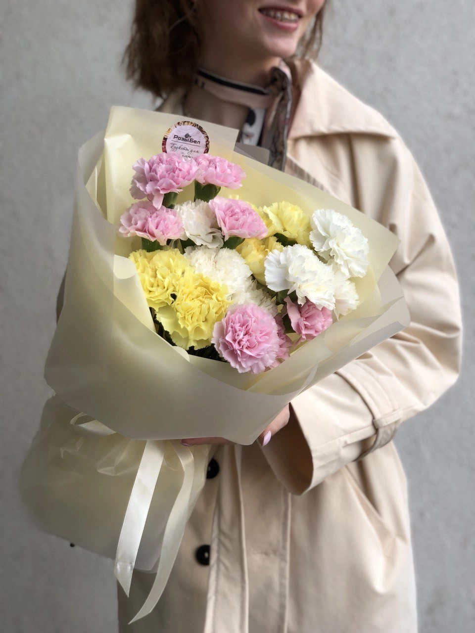 Картинка Букет из 21 гвоздик "Макаронс"