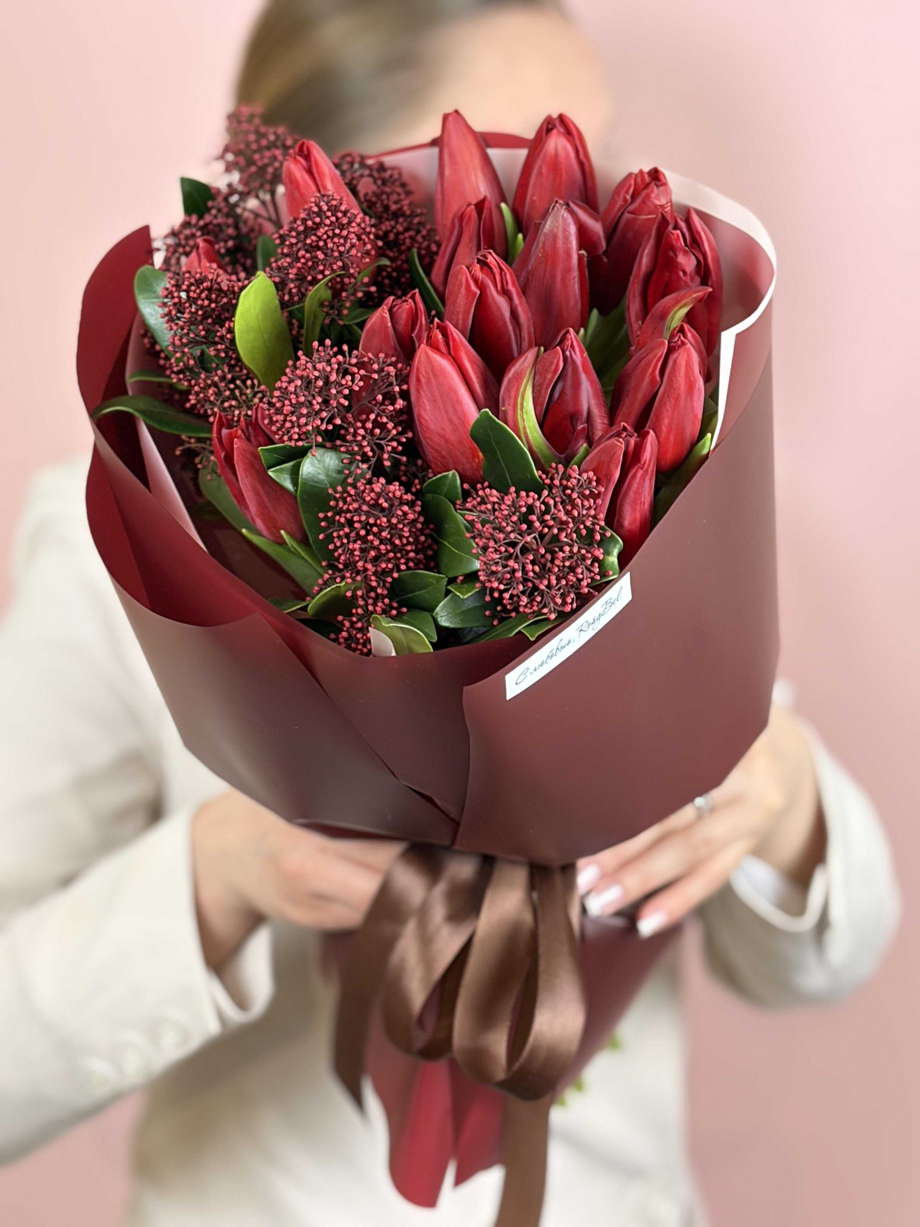 Картинка Букет из 15 тюльпанов "Глубокая Страсть"