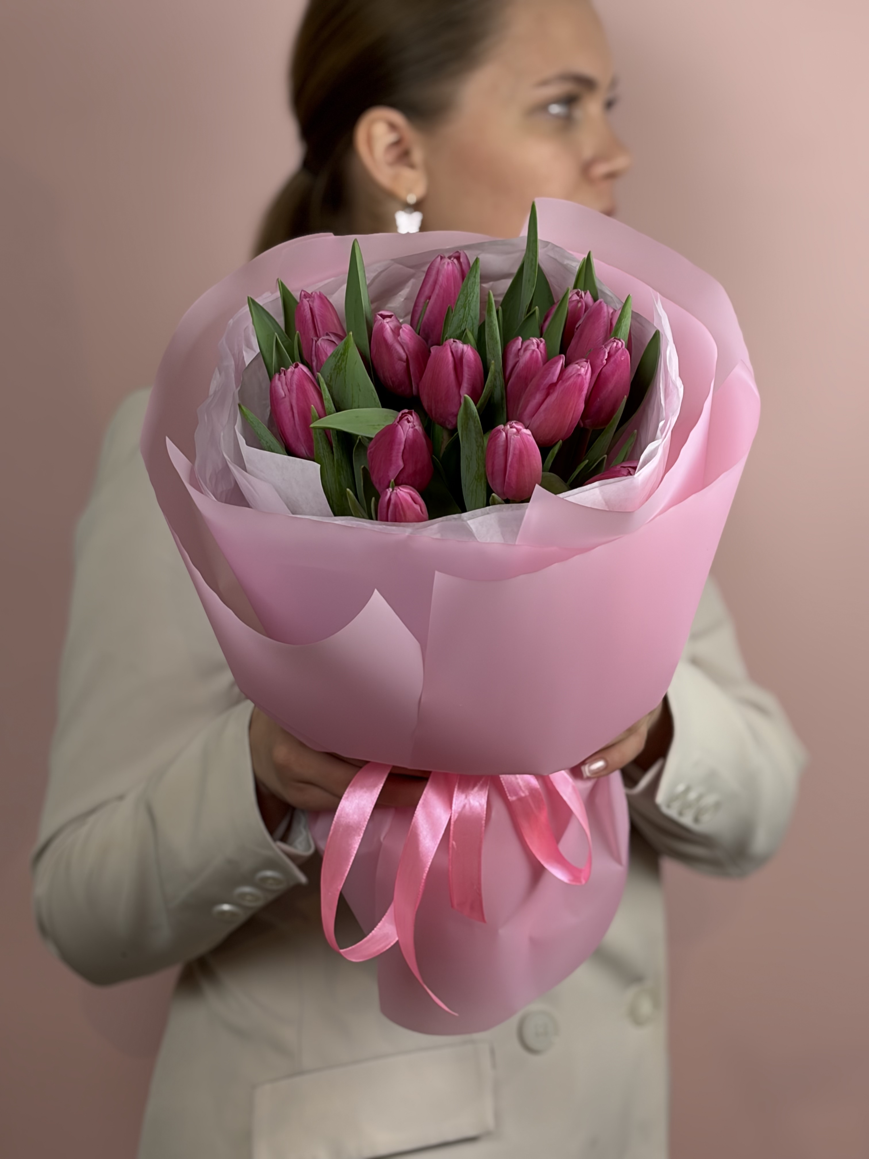 Картинка Букет из 15 тюльпанов " Нежный Рассвет"