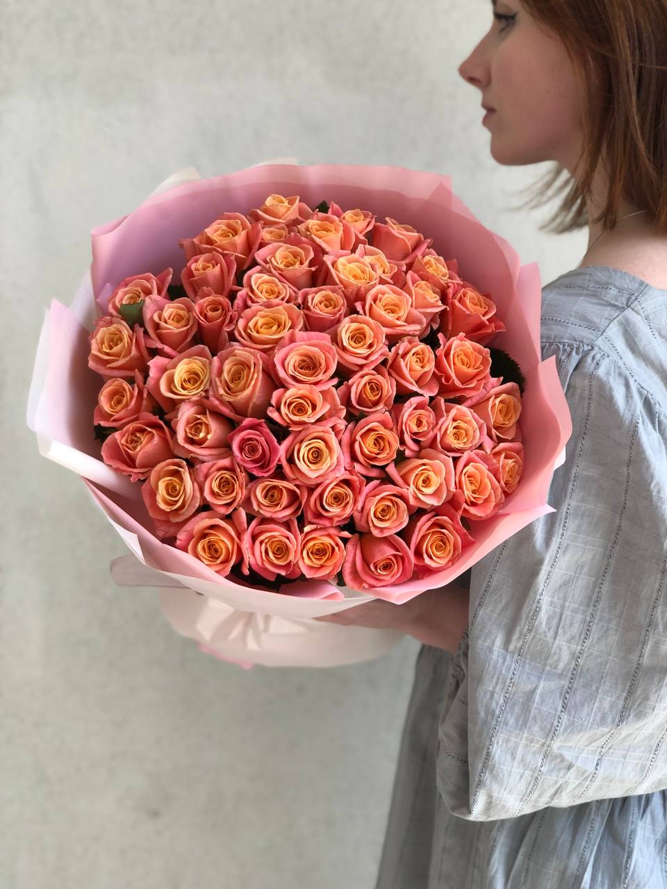 Картинка Букет из 51 розы "Пигги" 80 см