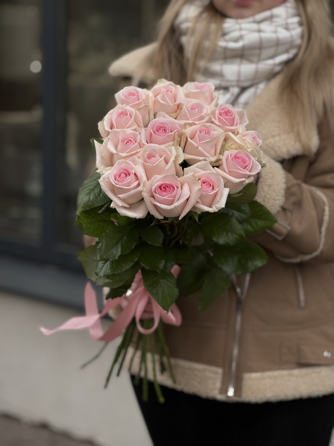 Картинка Букет из 15  роз "Сорбет" 50 см