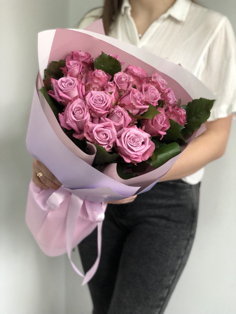 Картинка Букет "Мадам" из 17 роз 70 см