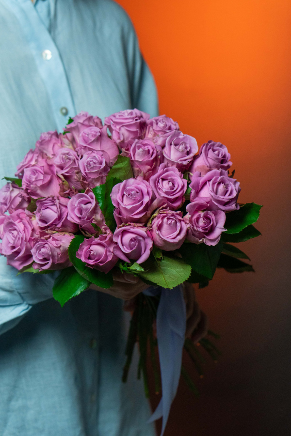 Картинка Букет  из 23 роз сорта Маритим "Прага" 60 см