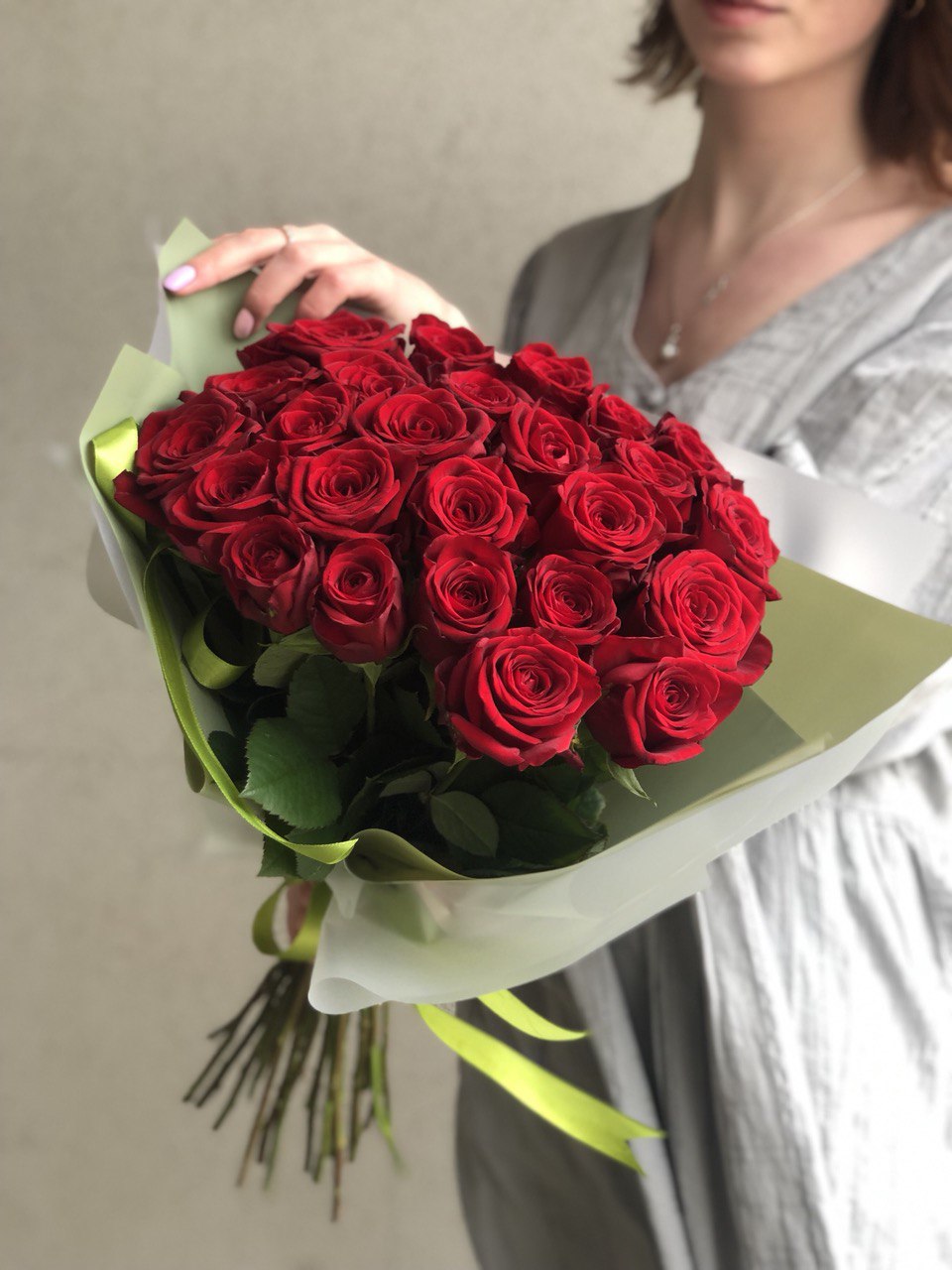 Картинка Букет из 25 роз "Престиж" 50 см