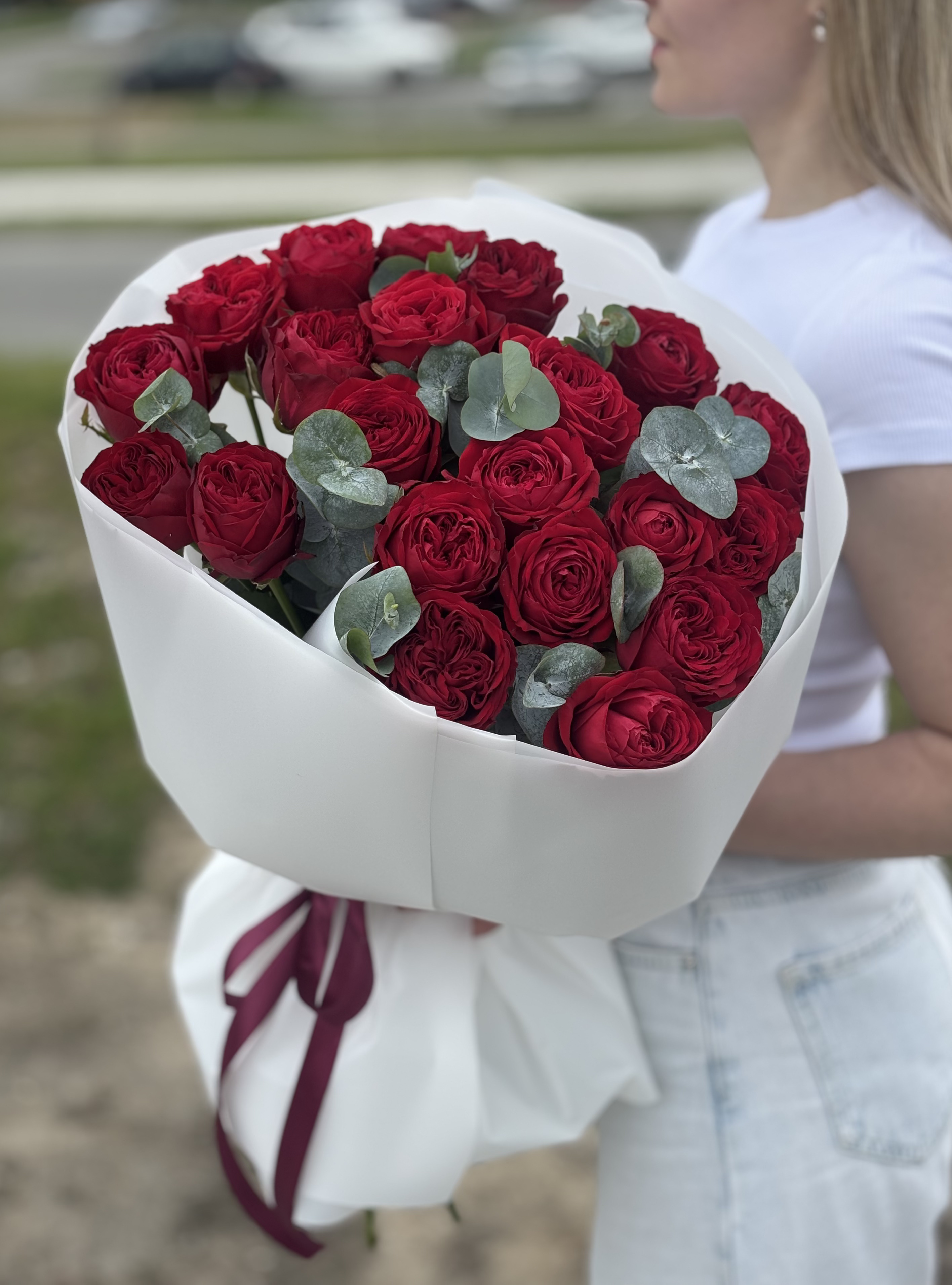 Картинка Букет из 21 розы "Алые паруса" 60см