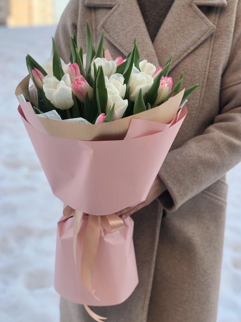 Букет из 21 тюльпана "Коко"